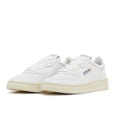 Autry Wmns 01 Low WLL15 weiß