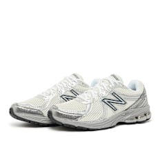 New Balance 860 (ML860GO2) yellow