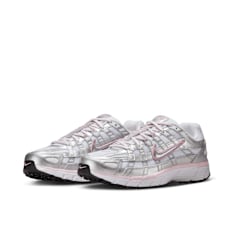 Nike Wmns P-6000 silber