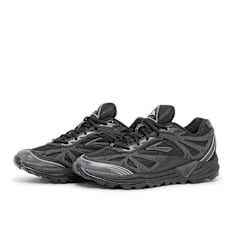 Brooks Cascadia 1 (unisex) schwarz