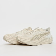 PUMA Deviate Nitro 4 beige