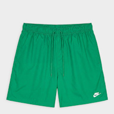 Nike Club Flow Short grün
