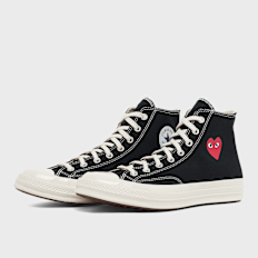 Comme des Garcons Play Small Red Heart Chuck Taylor All Star '70 Hi black