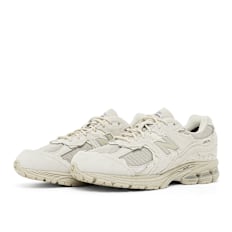 New Balance 2002DX "Protection Pack Gore-Tex" (U2002DXC) beige