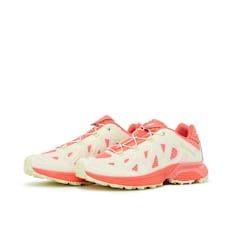 Salomon x Ama Lou XT-Whisper Void geel