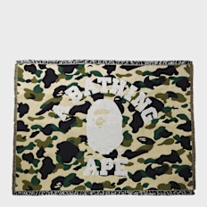 A Bathing Ape 1st Camo Jacquard Blanket M yellow
