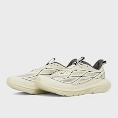 HOKA M Mach Remastered beige