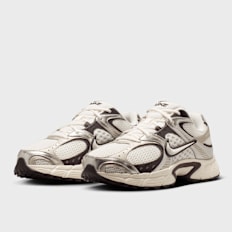Nike V5 RNR (Runner) Beige
