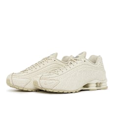 Nike   Shox R4 QS beige