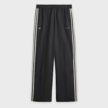 adidas Originals x Song For The Mute Adi008 Trackpant black 103798 1