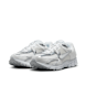 Nike Wmns Zoom Vomero 5 "Chrome Toe" Weiss 87627 1