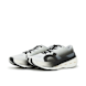 On Wmns Cloudboom Max weiß 85798 1