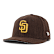 New Era Chenille Pop San Diego Padres Cap brun 88624 1