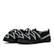 UGG Tasman Lace (Includes Free Charms) noir 94910 1