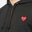 Comme des Garcons Play Play Red Heart Hooded Zip Sweatshirt noir 58445 5