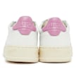 Autry Wmns Medalist Low wit 81338 5