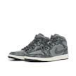 Jordan Wmns Air Jordan 1 Mid "Distressed Smoke Grey" gris 81539 1