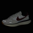 Nike Wmns Phoenix Waffle blanc 81716 8
