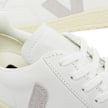 Veja Wmns V-12 blanc 82242 6