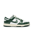 Nike Wmns Dunk Low "Vintage Green" grün 83257 2