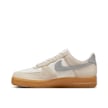Nike Wmns Air Force 1 '07 Lv8 beige 88074 3
