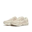 Nike Wmns Zoom Vomero 5 "Light Orewood Brown" beige 86768 1