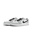 Jordan Wmns Air Jordan 1 Low OG "Barons" grau 84821 1