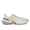 Nike V2K Run "Khaki Metallic Silver" zilver 86790 2