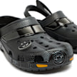Crocs x Batman Classic Clog "Batmobile" schwarz 84935 5