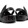 Crocs x Batman Classic Clog "Batmobile" zwart 84935 7