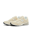 New Balance Wmns 2002 (M2002RFI) beige 88148 1