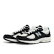 New Balance 2002 (M2002RRA) zwart 86877 1