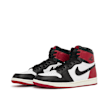Jordan Wmns Air Jordan 1 Retro High OG "Black Toe Reimagined" zwart 92664 1