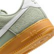 Nike Air Force 1 '07 Lv8 grün 85143 8
