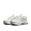 Nike Wmns Zoom Vomero Roam wit 85183 1