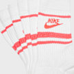 Nike   Sportswear Everyday Essential Socks (3 Pack) white 90421 3