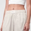 Nike   Wmns Sportswear Stripe Poplin Pants beige 88795 4