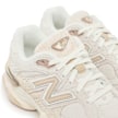 New Balance Wmns 9060 (U9060CCB) beige 85888 6