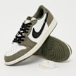 Jordan Wmns Air Jordan 1 Retro Low OG "Medium olive" groen 94463 7