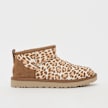 UGG Wmns Classic Ultra Mini Plains braun 94893 2