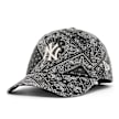 New Era Washed Paisley 9Twenty New York Yankees Cap gris 95224 1