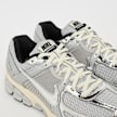 Nike   Wmns Zoom Vomero 5 silver 98124 6