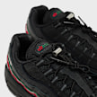 Nike   x Undefeated Air Max 95 schwarz 106082 6