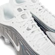 Nike Wmns Shox R4 blanc 86117 6