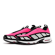 Buy Nike Air Max SNDR „Hyper Pink“ in light pink | FZ2068