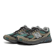 Buy New Balance 2010 (U2010AGY) in braun | U2010AGY at solebox