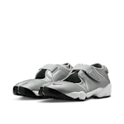 Buy Nike Wmns Air Rift in silber | HM5737-003 at solebox
