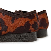 Buy Clarks Originals Wallabee in orange | 26183756 | solebox