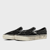 Buy Vans LX Classic Slip-On 98 Pearlized in black | VN000D9PBKA1