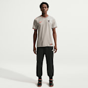 Buy Nike x Palace England Academy Pro Jersey in grijs | IH1670-052